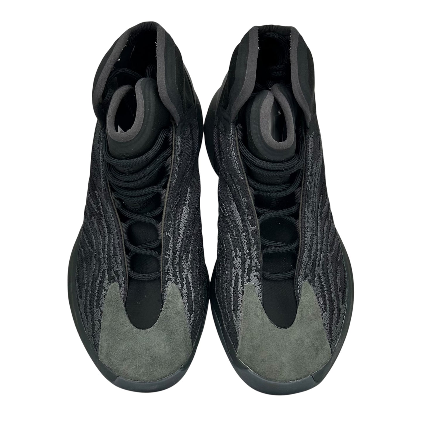 PREOWNED YEEZY QNTM ONYX