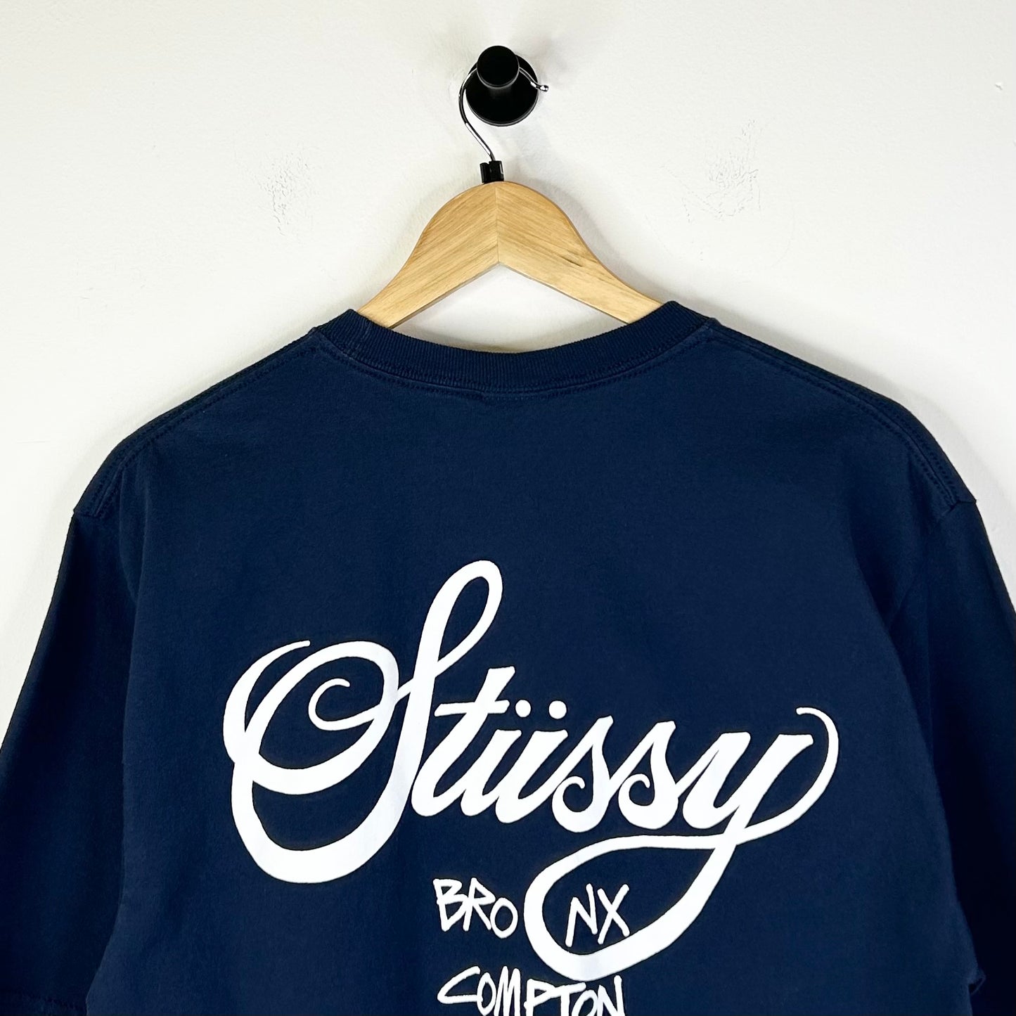 STUSSY DOVER STREET MARKET NAVY TEE
