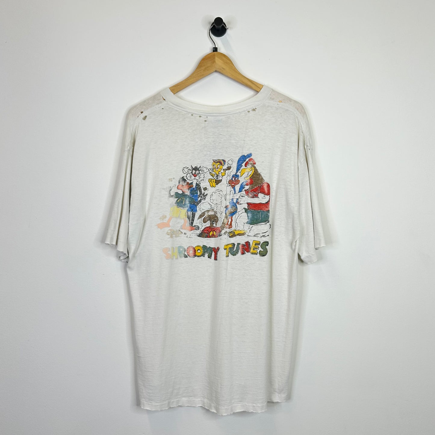 LOONEY TUNES SHROOMY TUNES TEE