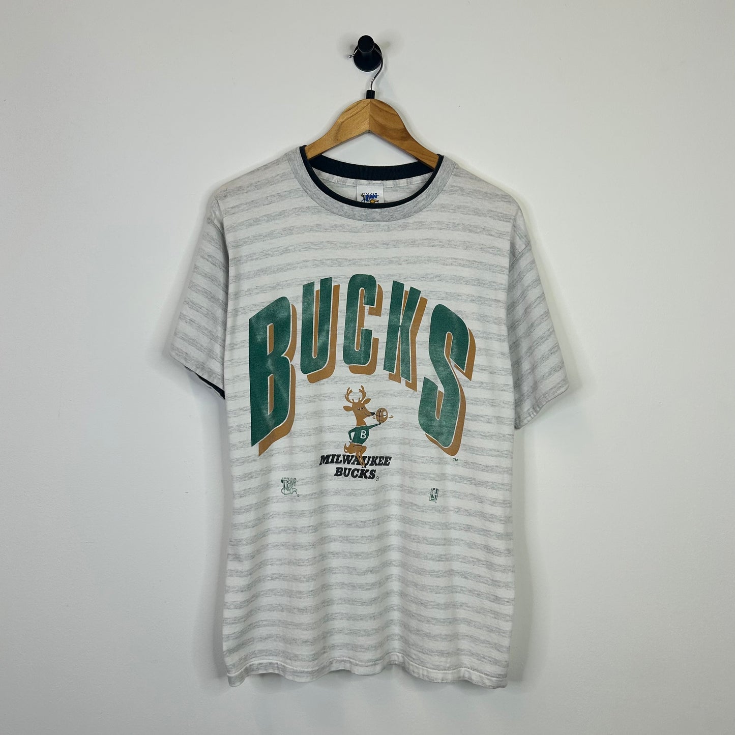 BUCKS DOUBLE LINED COLLAR STRIPED TEE
