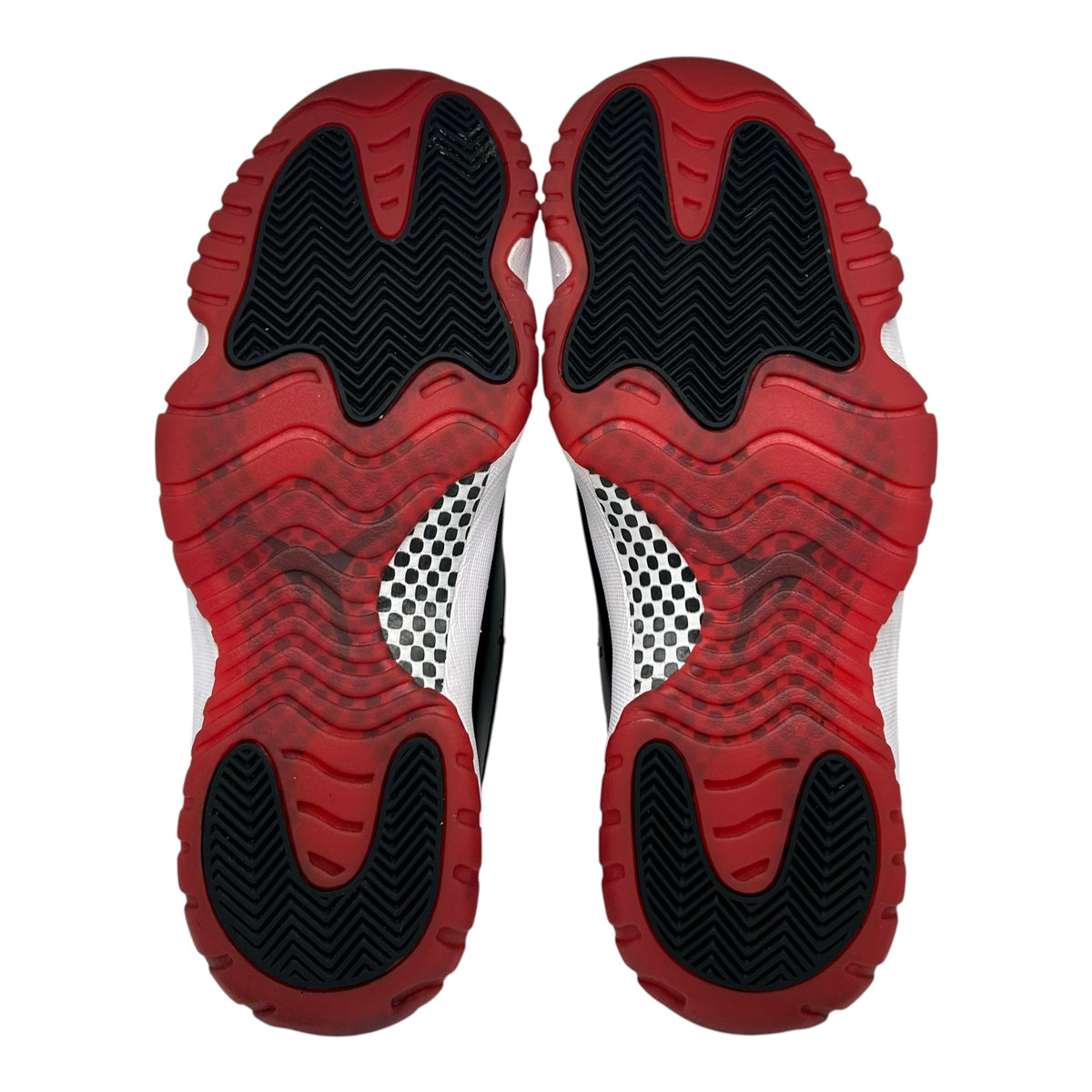 PREOWNED JORDAN 11 BRED