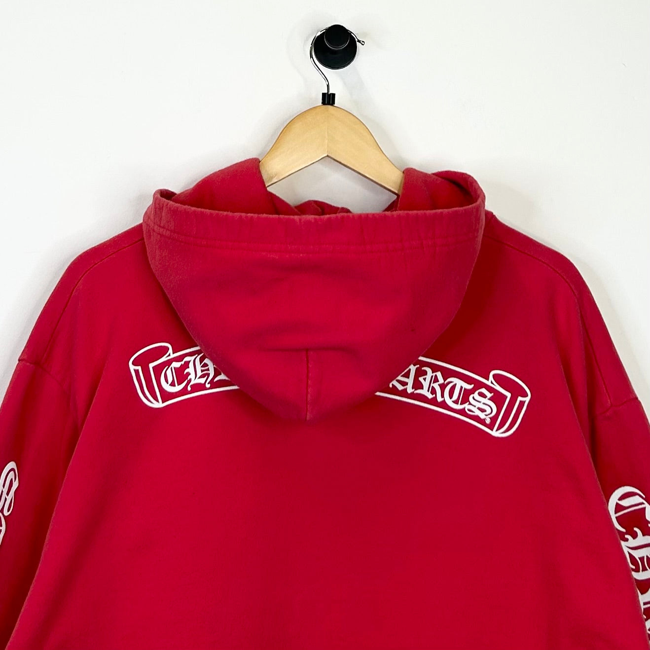 CHROME HEARTS RED SCROLL LOGO HOODIE