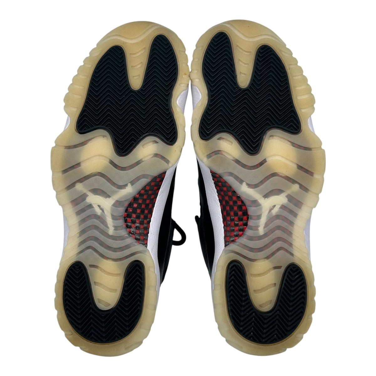 PREOWNED JORDAN 11 LOW 72-10