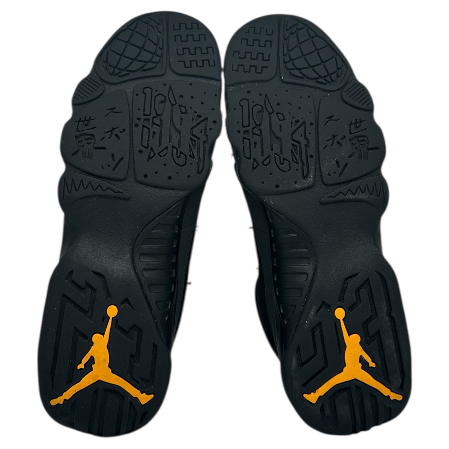 PREOWNED JORDAN 9 CHARCOAL UNIVERSITY GOLD SIZE 7Y