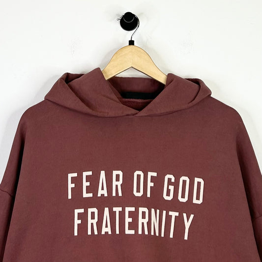 FEAR OF GOD ESSENTIALS HEAVY FLEECE HOODIE CRIMSON