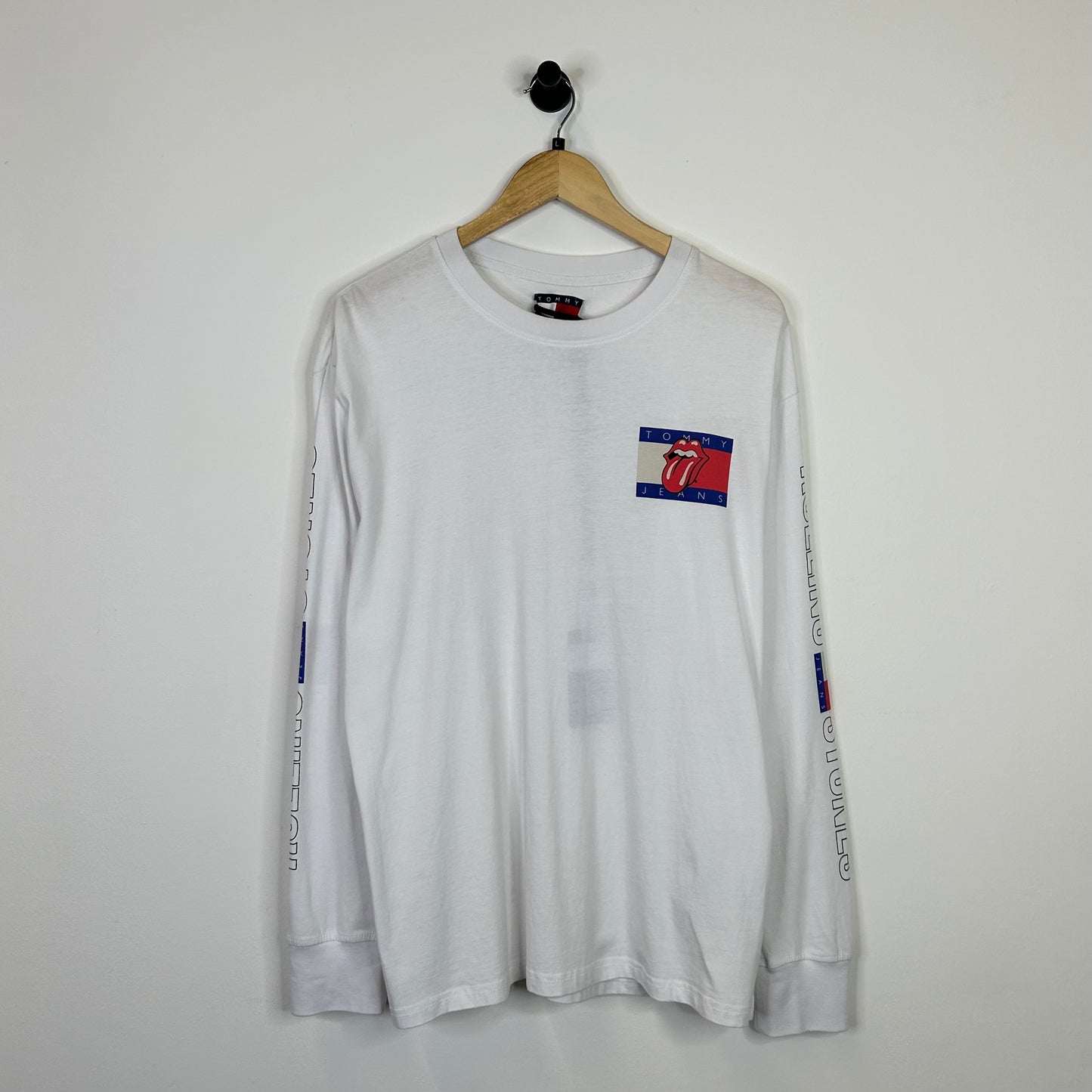 TOMMY JEANS ROLLING STONES NO SECURITY TOUR LONGSLEEVE