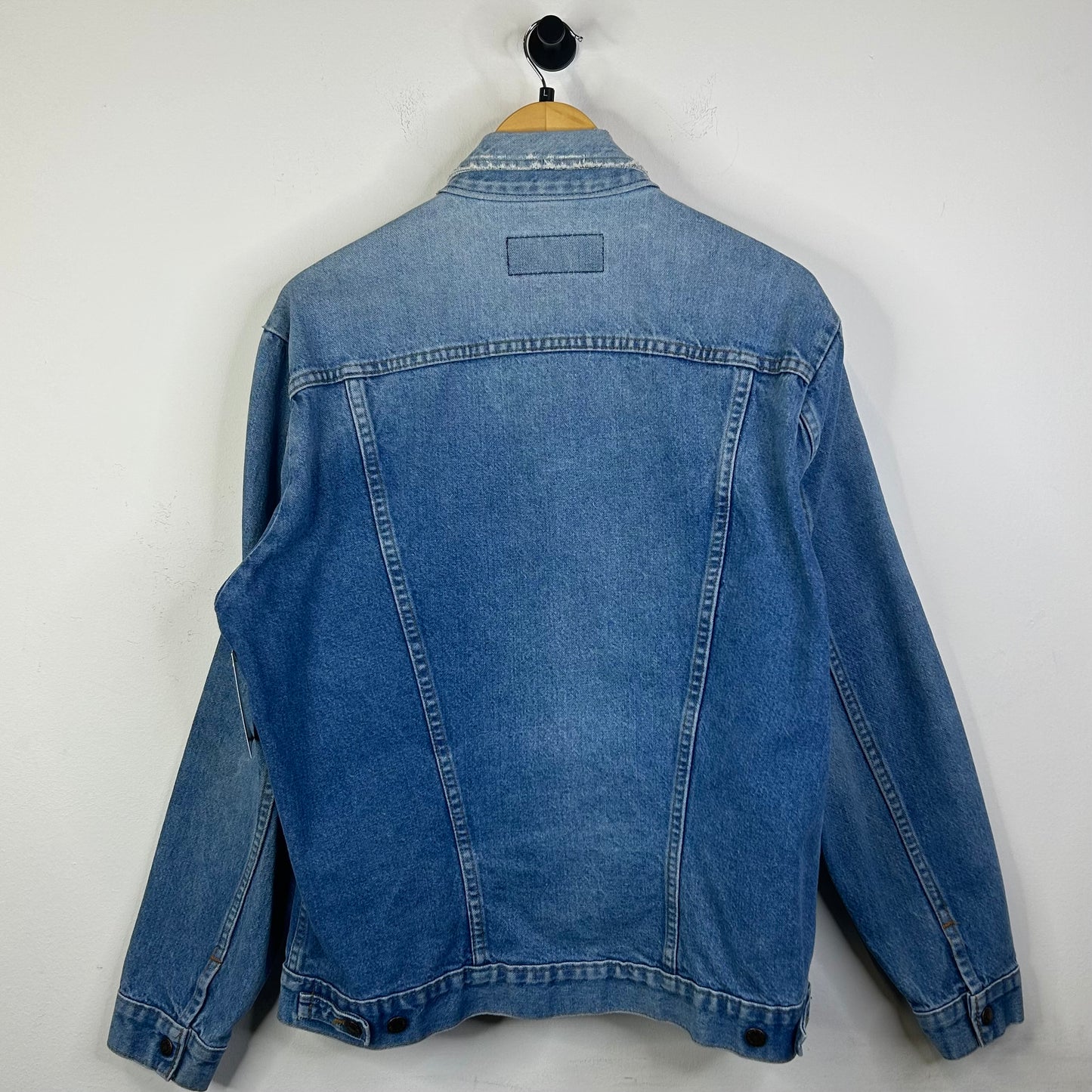 WRANGLER FADED DENIM BUTTON UP JACKET