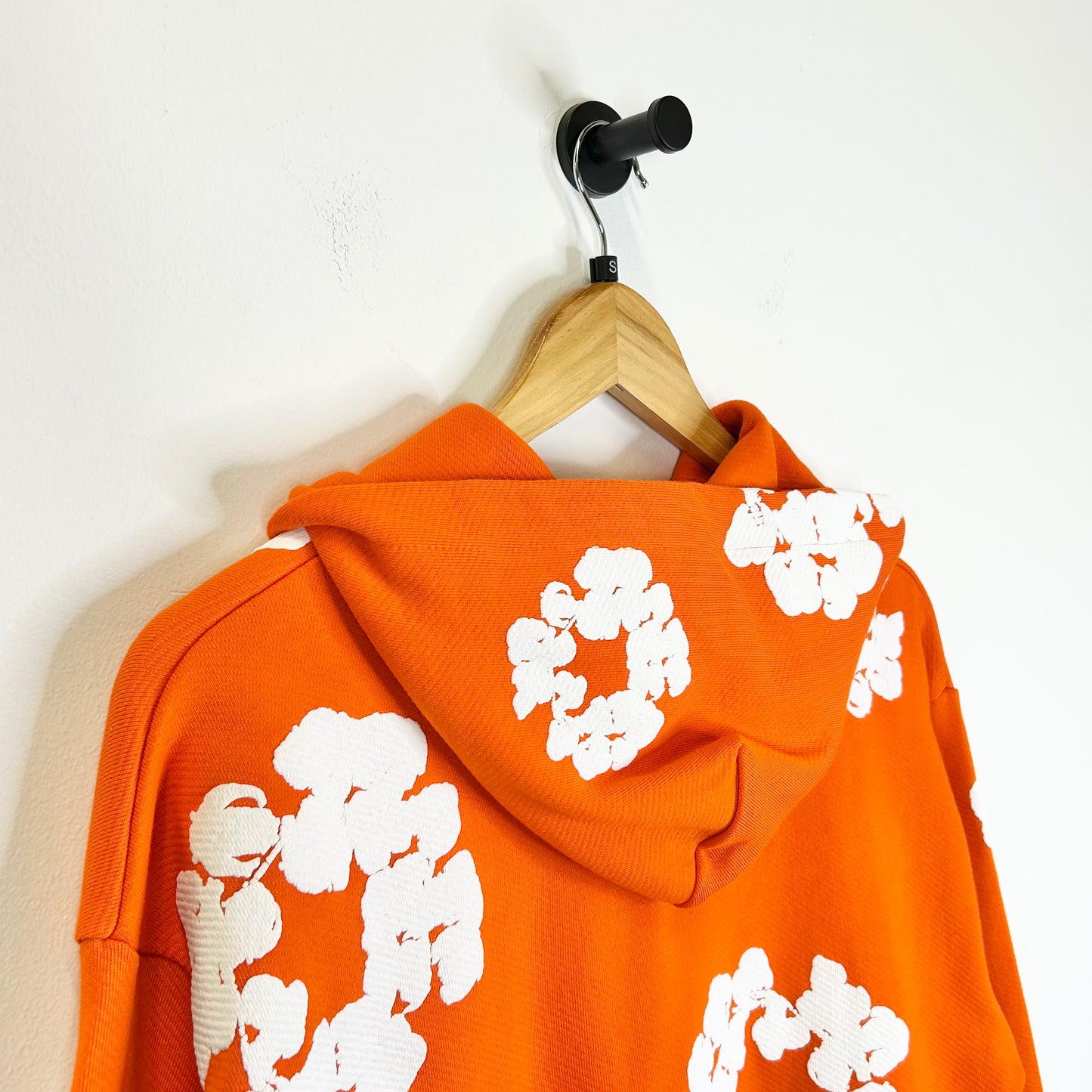 DENIM TEARS ORANGE WREATH HOODIE