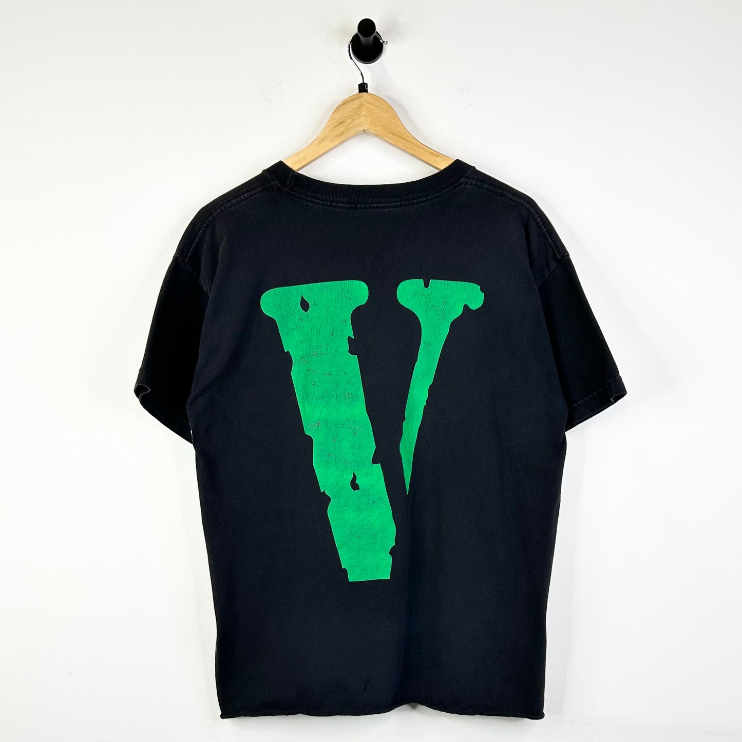 VLONE WEED LEAF TEE BLACK
