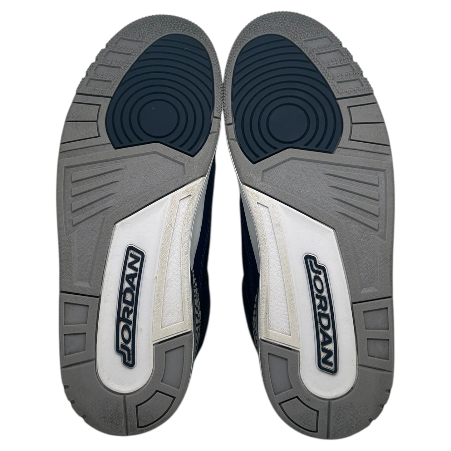 PREOWNED JORDAN 3 GEORGETOWN SZ13