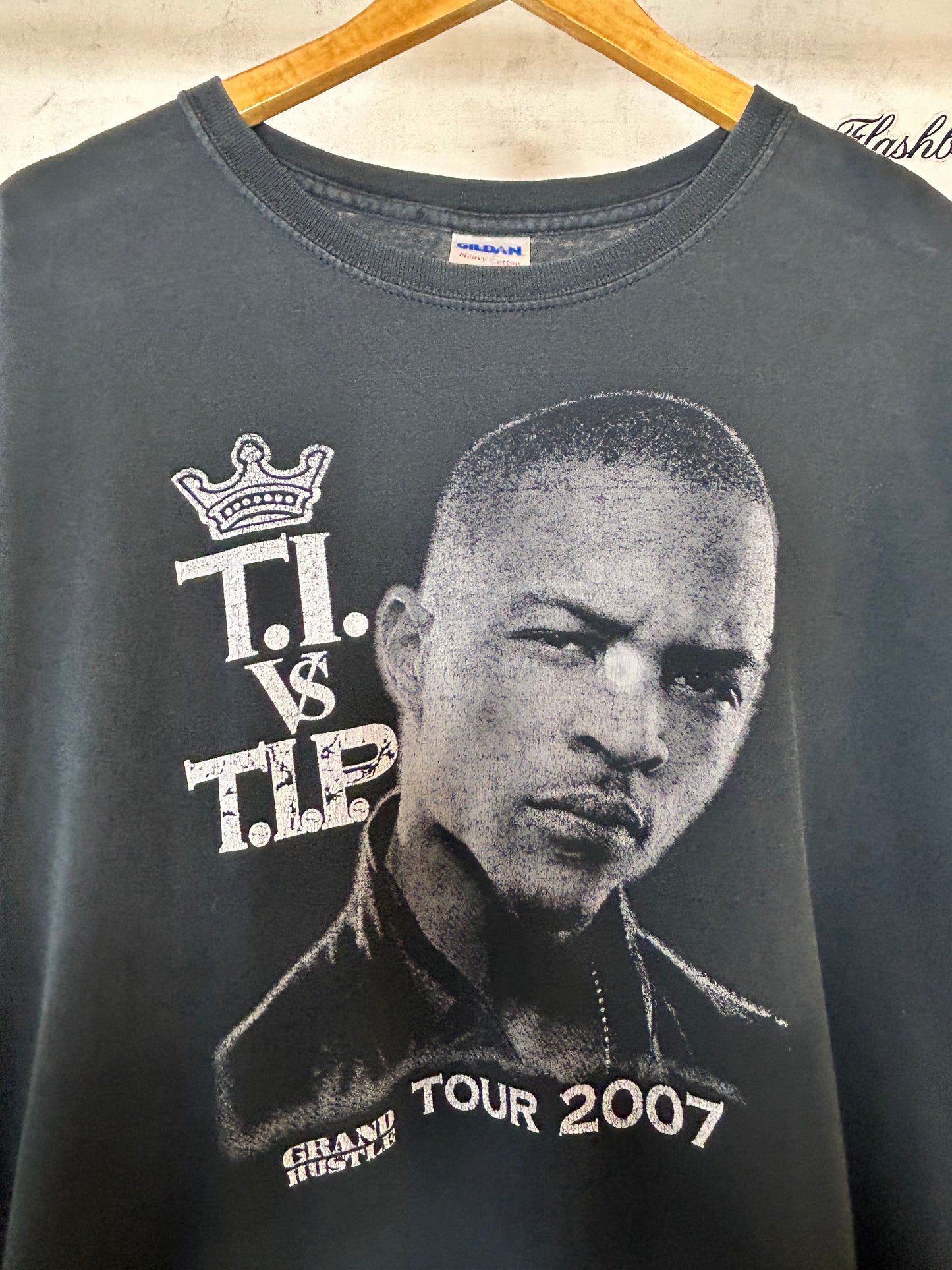 T.I. VS T.I.P. TOUR 2007 T-SHIRT