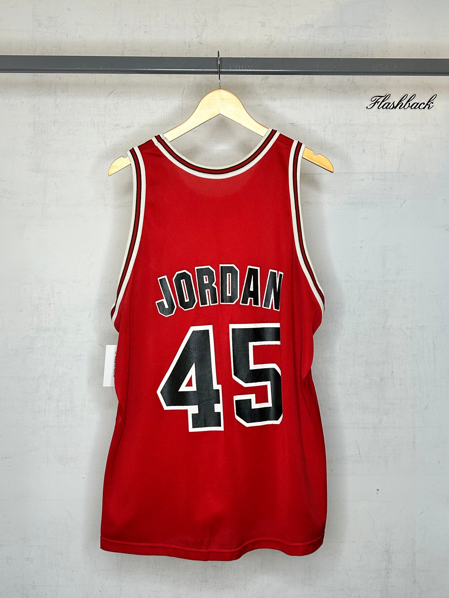 BULLS 45 MICHAEL JORDAN JERSEY