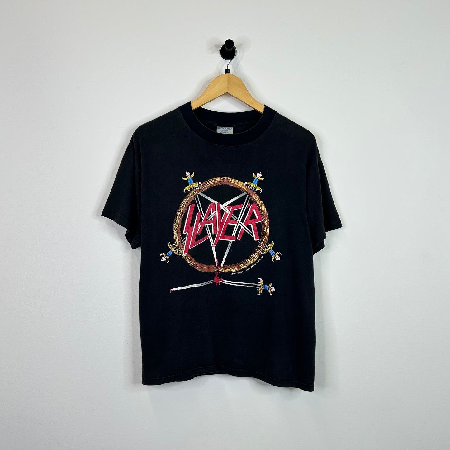 SLAYER HELL AWAITS TEE