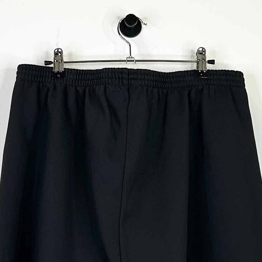 YEEZY GAP BLACK BAGGY SWEATPANTS
