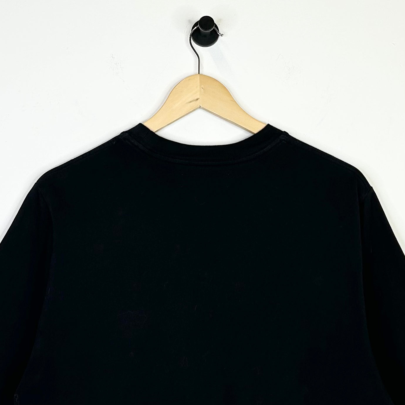 AMIRI STAGGERED LOGO BLACK TEE