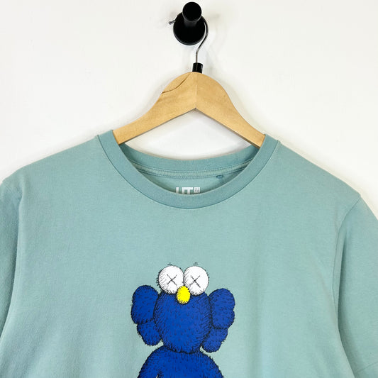 KAWS x UNIQLO BLUE BFF TEE