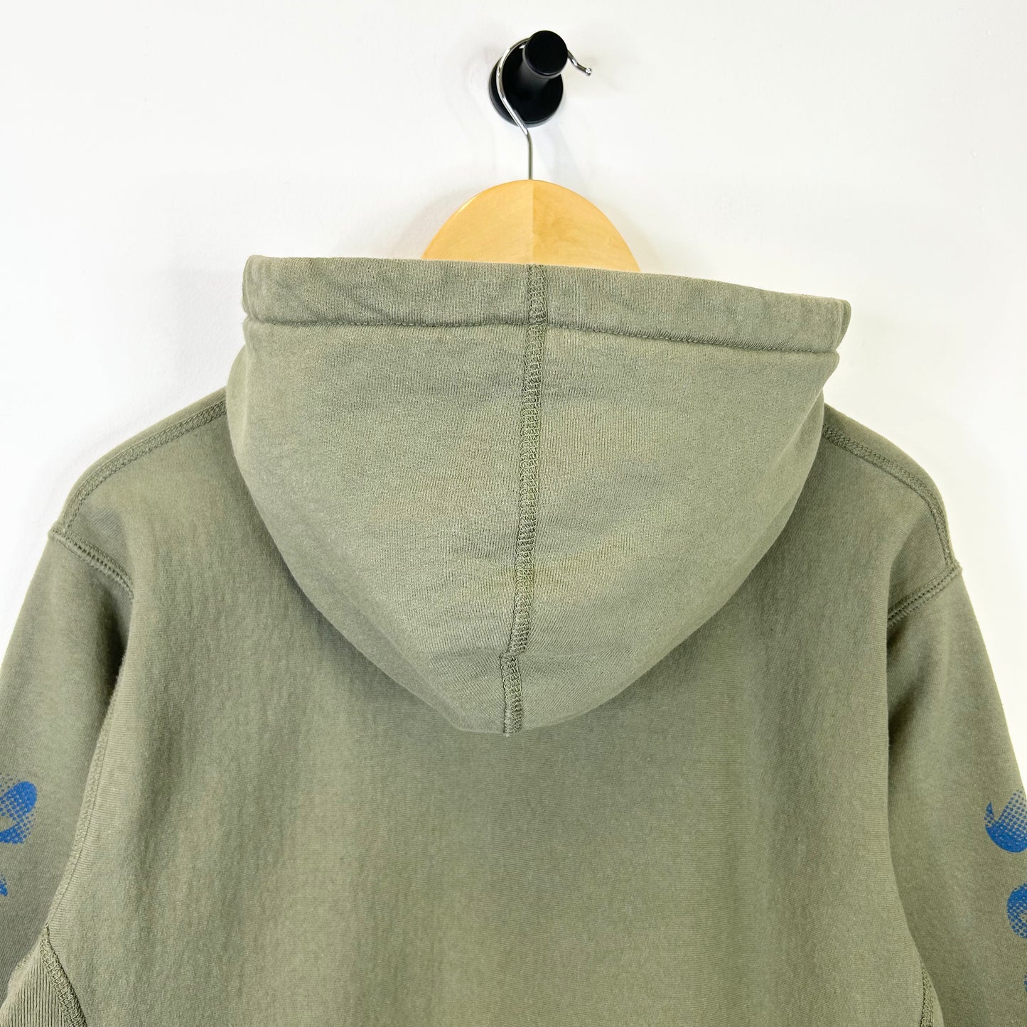 SUPREME GREEN AND BLUE GRADIDENT SLEEVE HOODIE