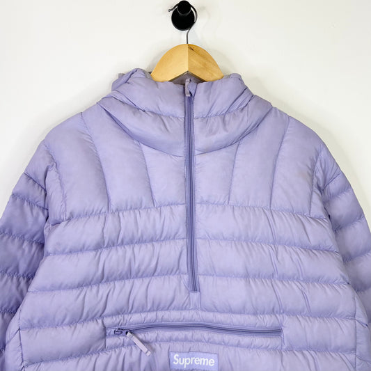 SUPREME MICRO DOWN HALF HOODED LILAC PULLOVER