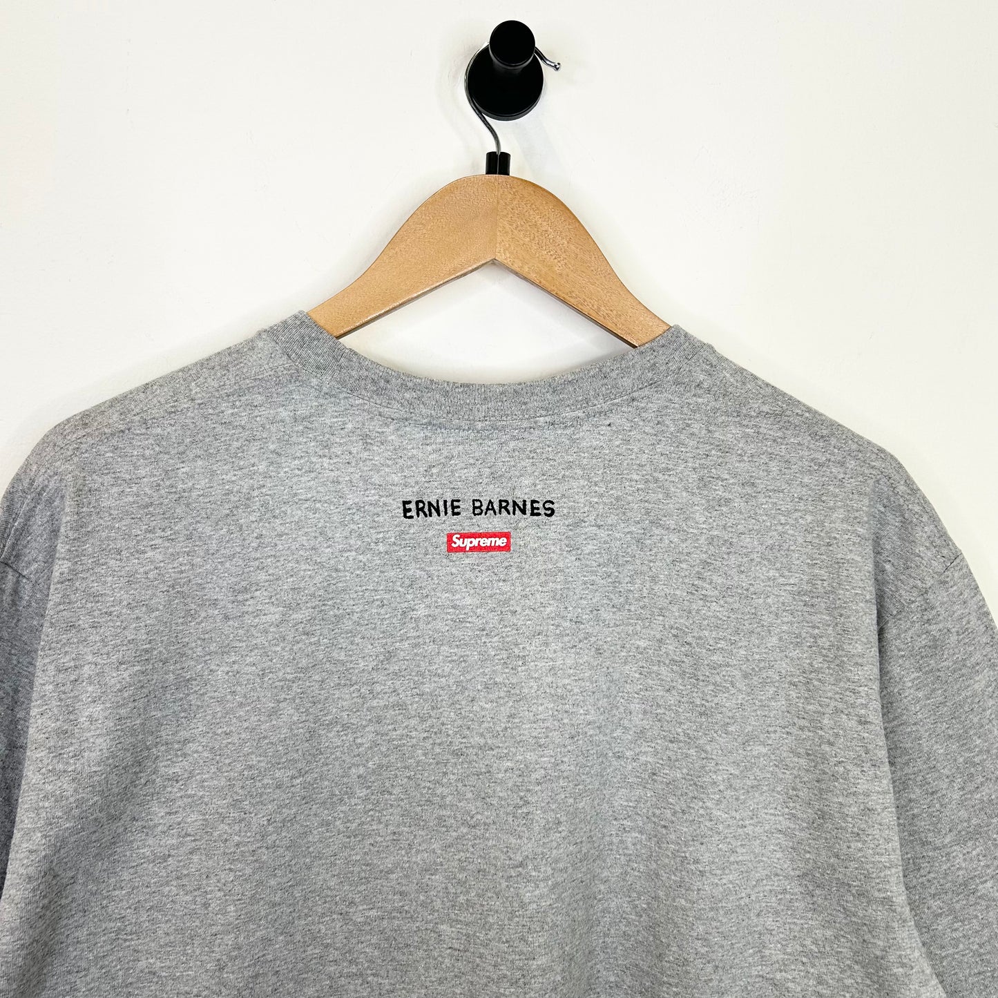 SUPREME x ERNIE BARNES GREY TEE
