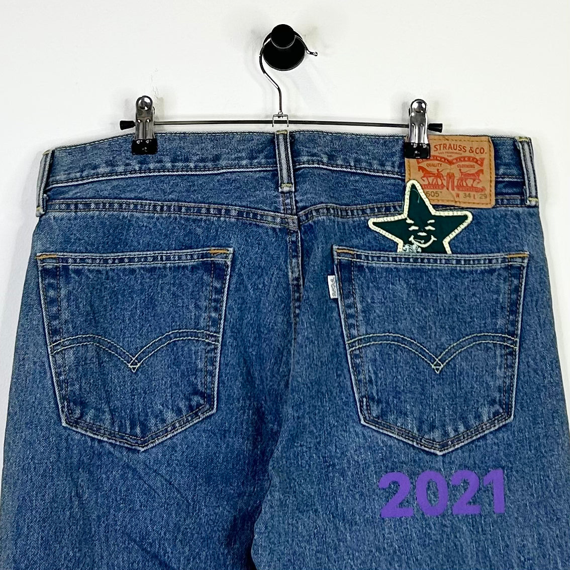 ASSPIZZA 2021 PAINTED LEVIS JEANS