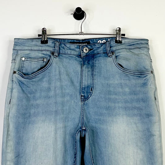 SERENEDE LIGHT WASH EMBROIDERED LOGO JEANS