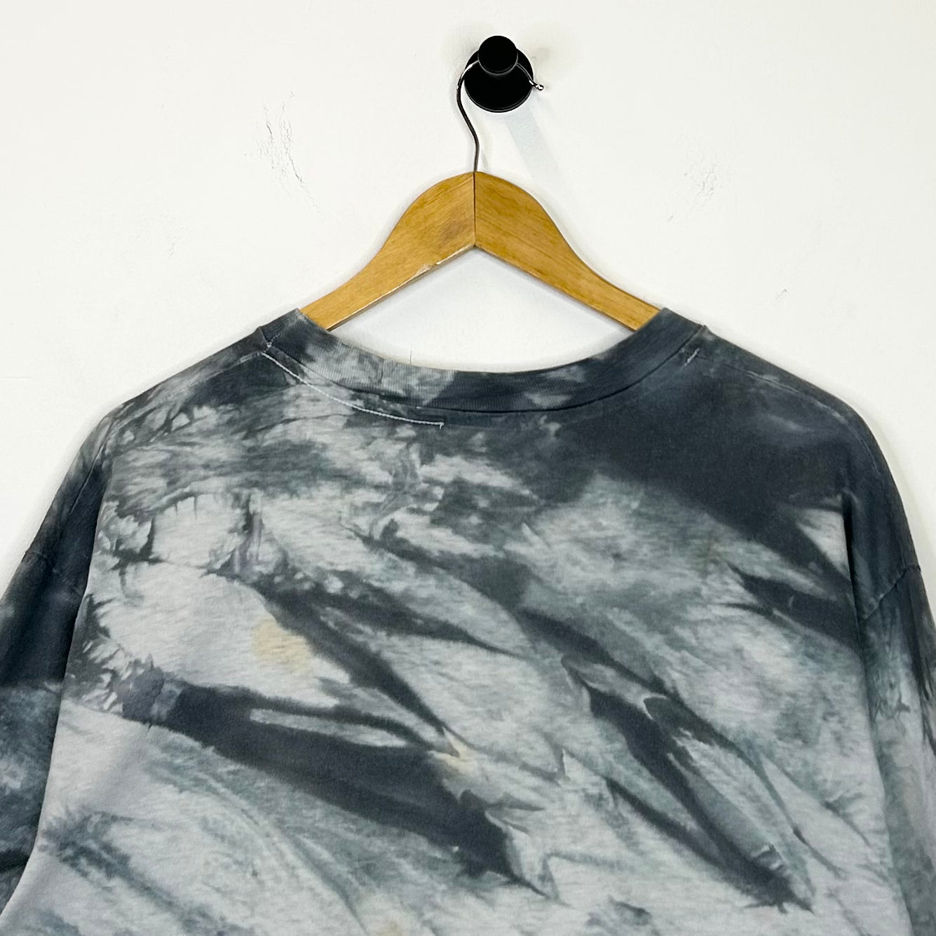SLAYER TIE DYE DEVIL ON A CROSS TEE