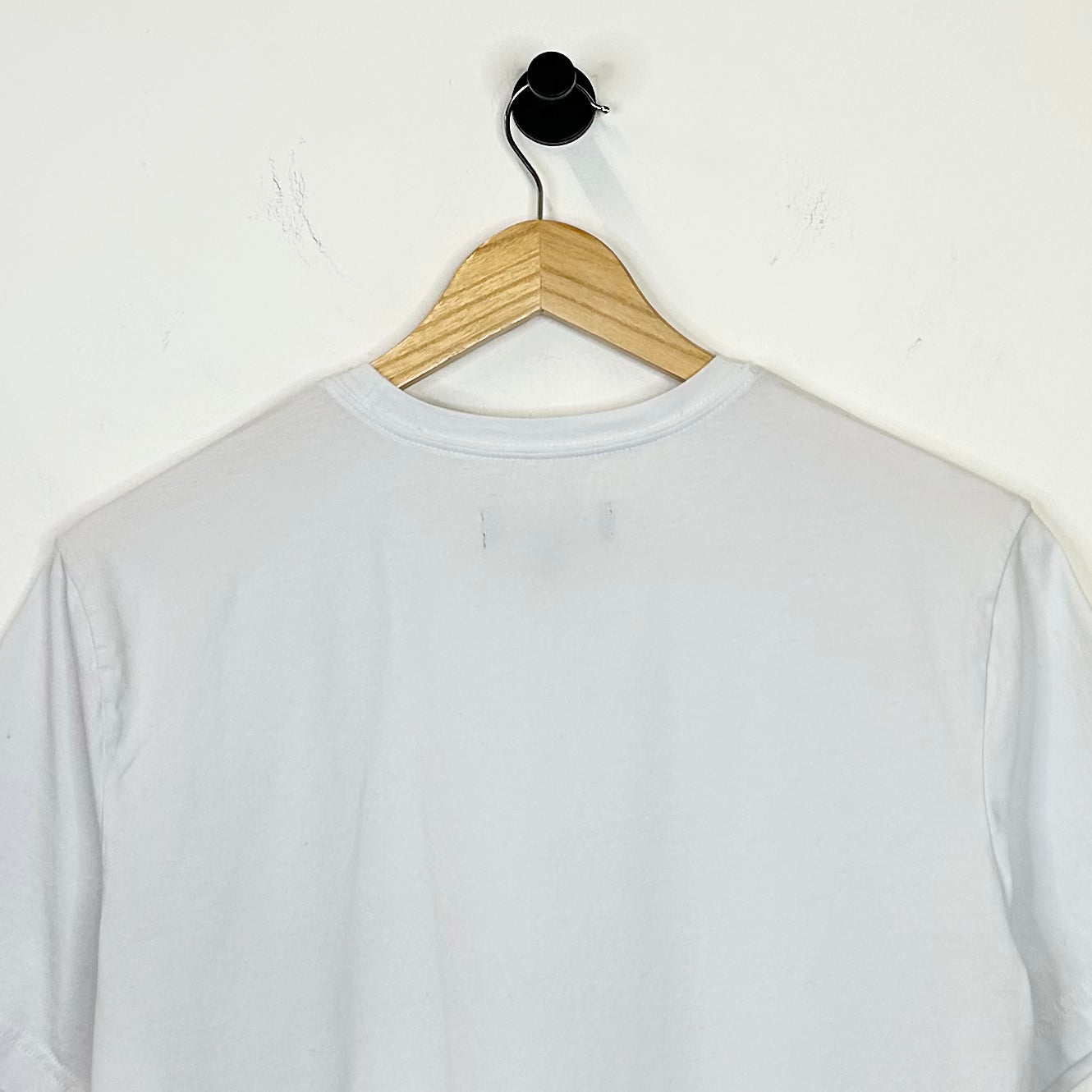 PURPLE BRAND GRADIENT LOGO TEE