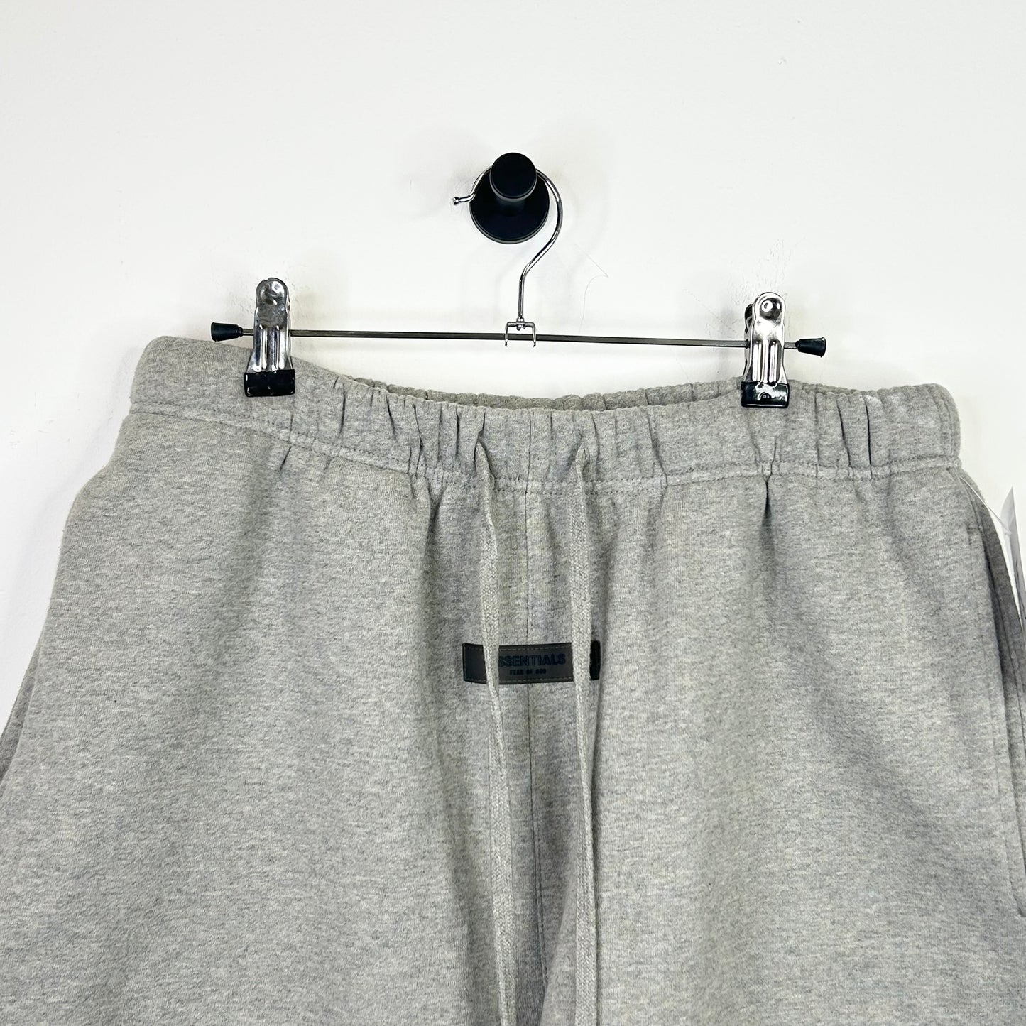 ESSENTIALS GREY SHORTS