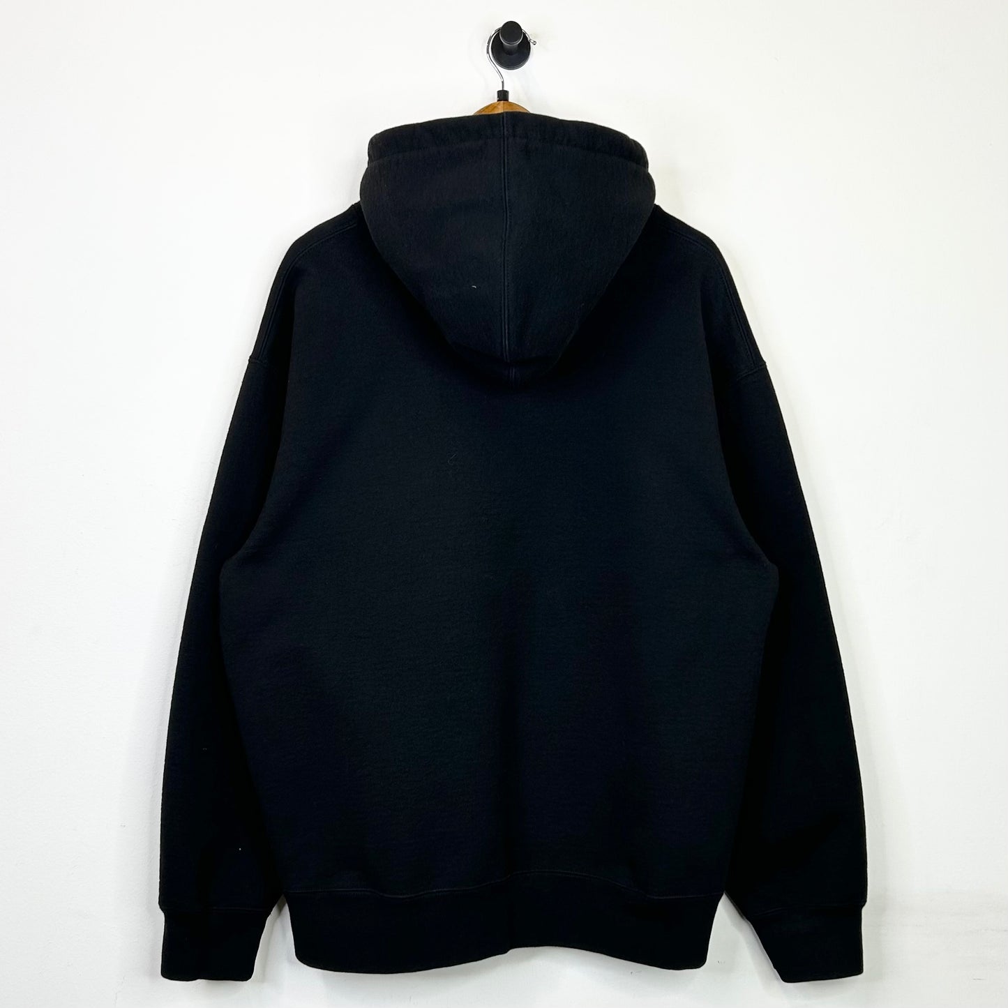 SUPREME TAG LOGO HOODIE BLACK