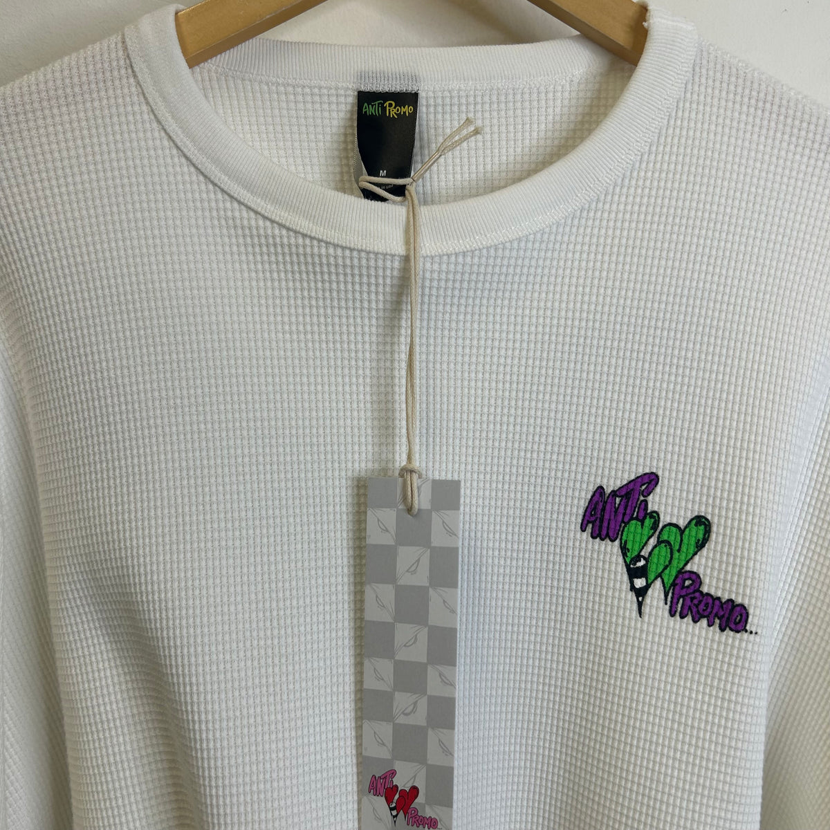 MATTY BOY ANTI PROMO LAS VEGAS EXCLUSIVE FLAME SLEEVE THERMAL