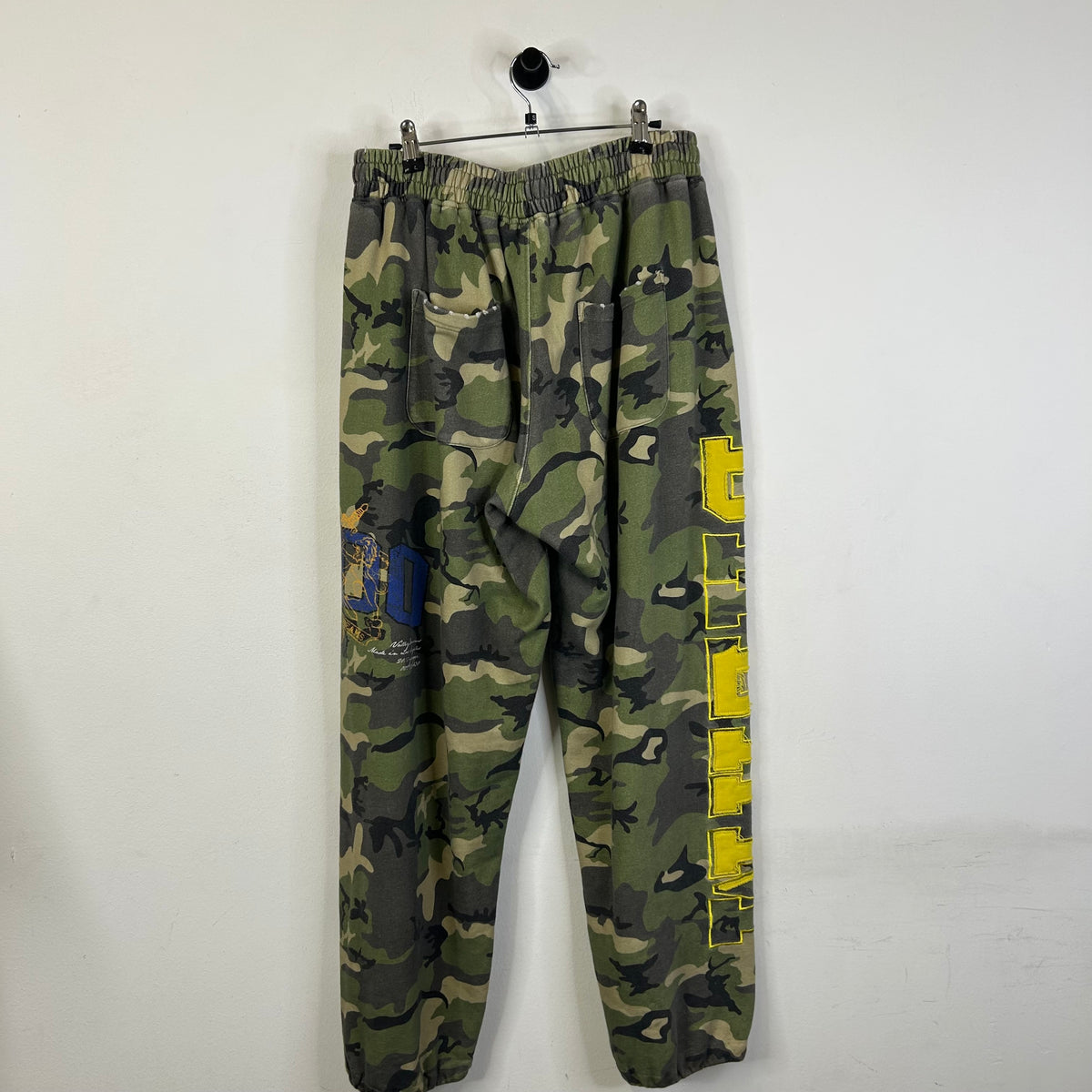 VALE FOREVER CAMO SWEATPANTS