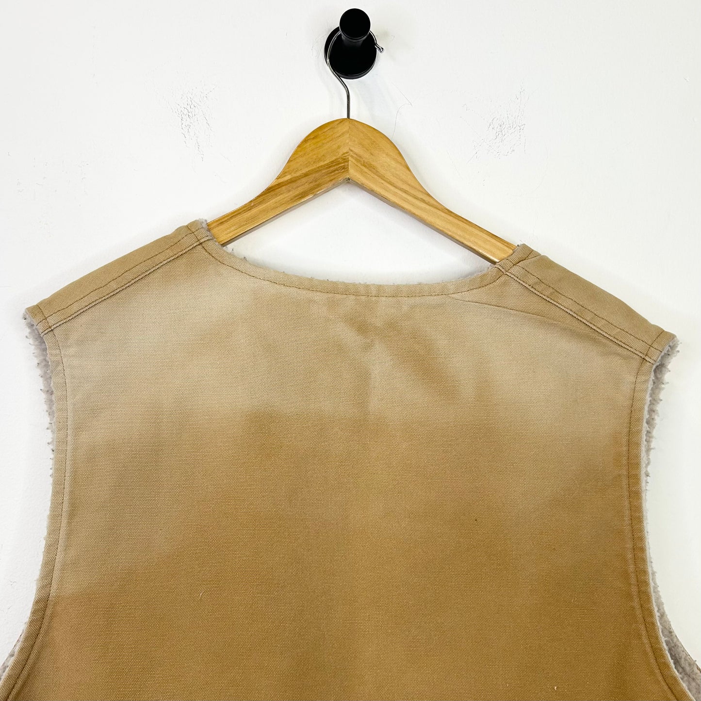 TAN CARHARTT SHERPA LINED VEST
