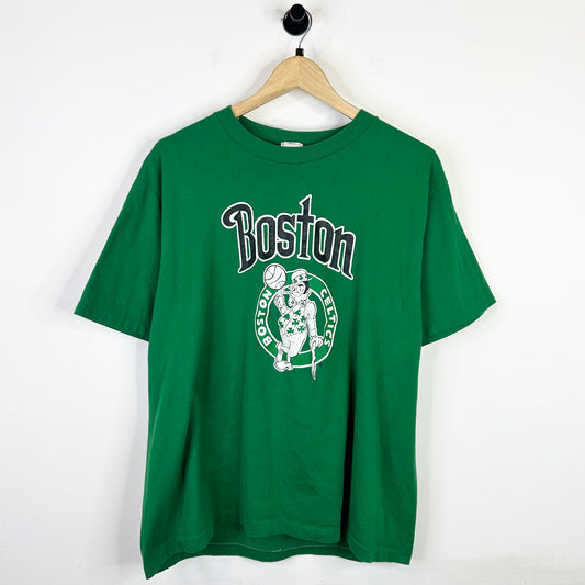 BOSTON CELTICS GREEN ARC TEE
