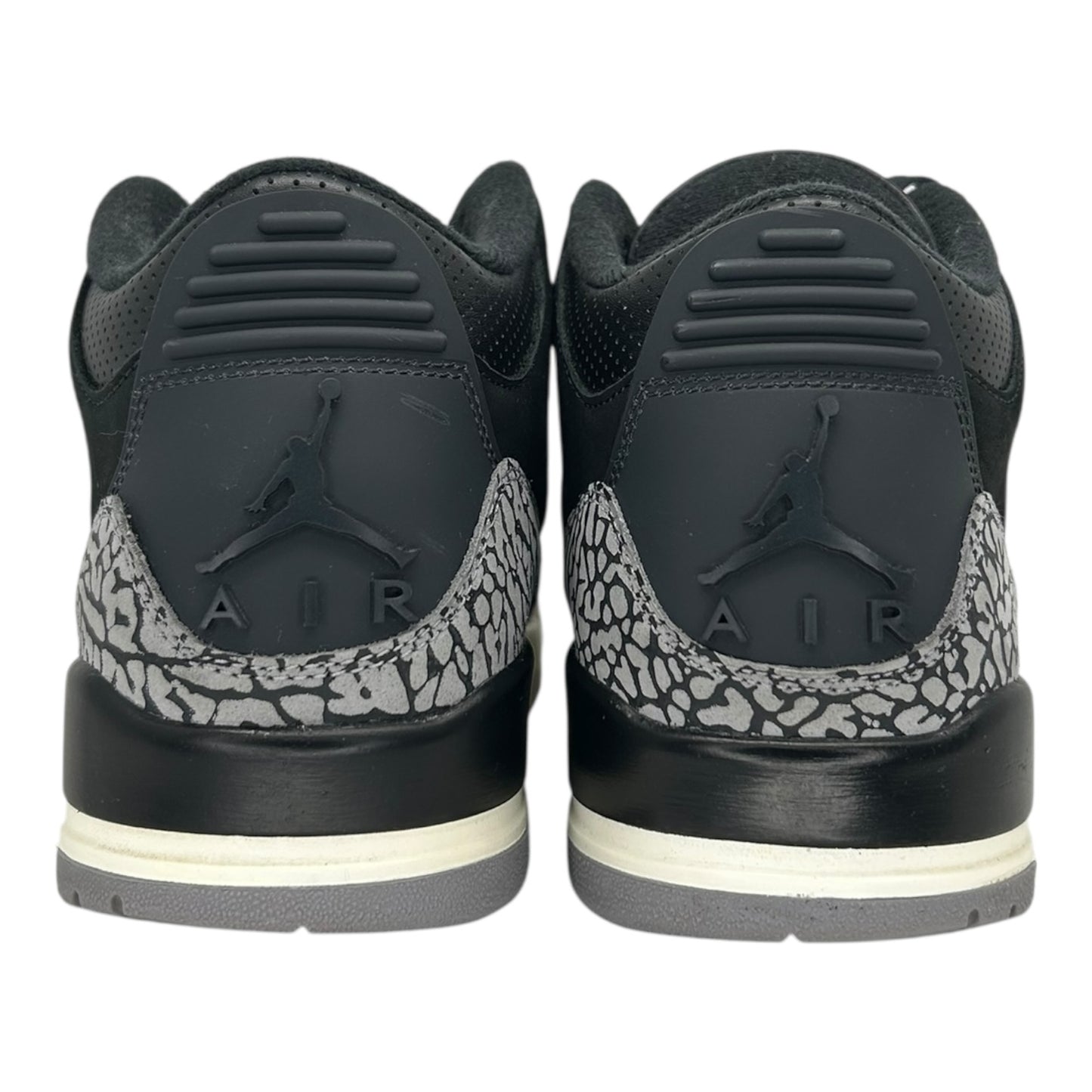 PREOWNED JORDAN 3 OFF NOIR