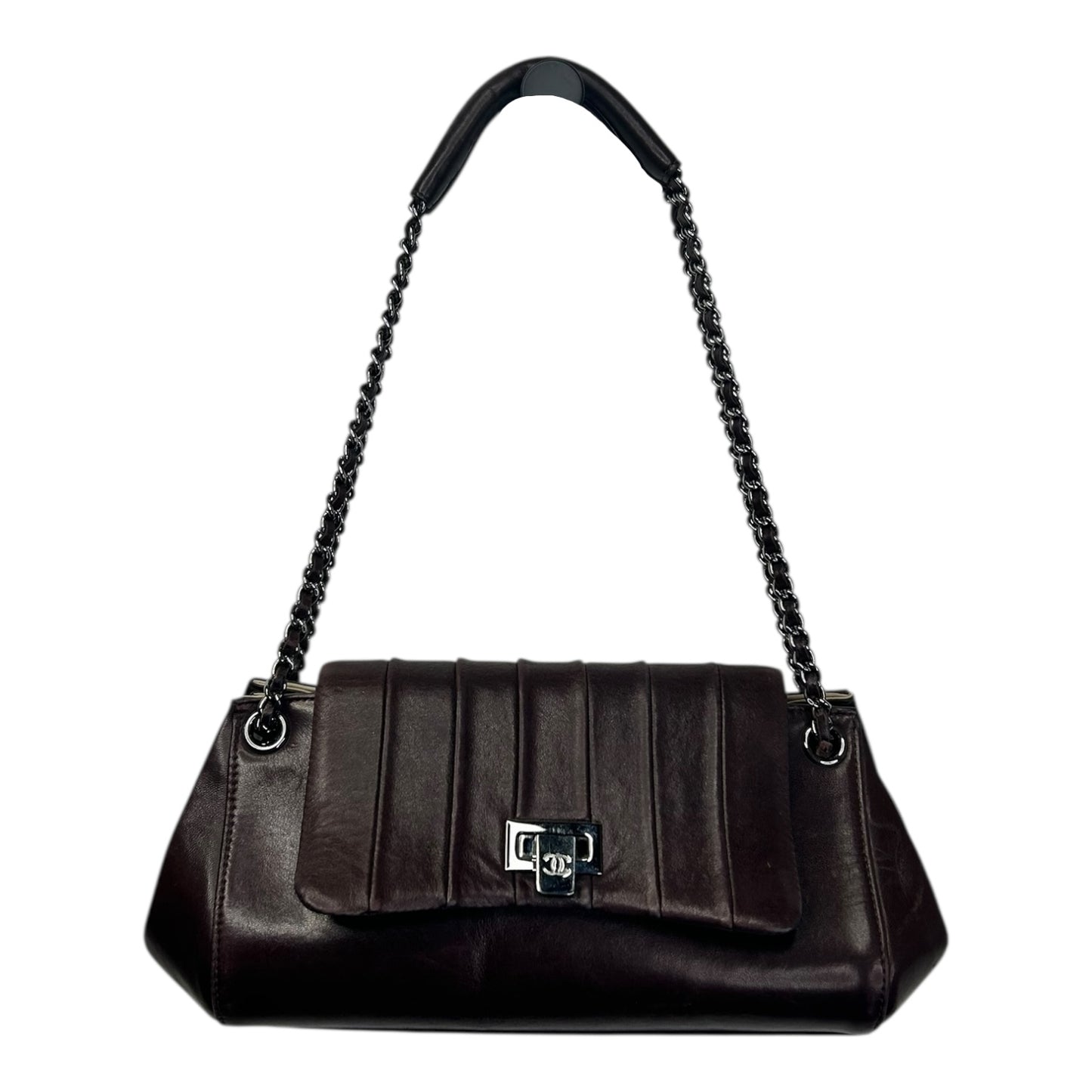 CHANEL VERTICAL QUILT ACCORDIAN FLAP BAG