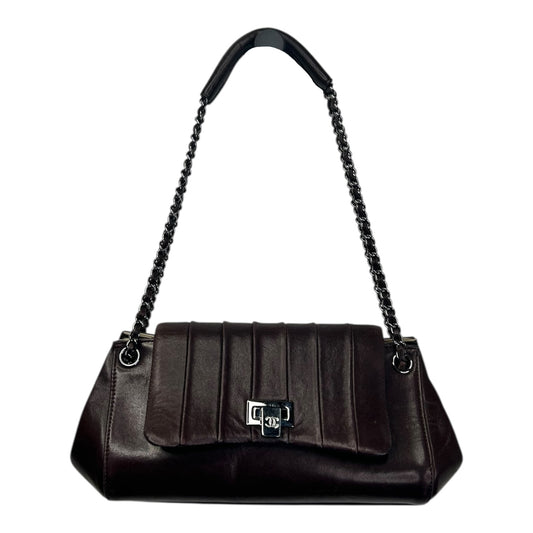 CHANEL VERTICAL QUILT ACCORDIAN FLAP BAG