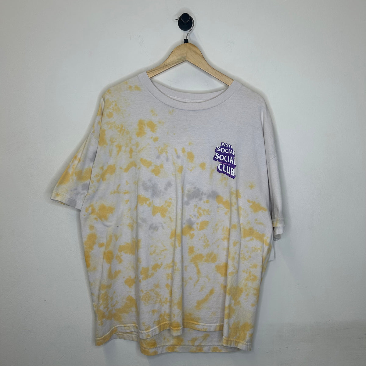ANTI SOCIAL SOCIAL CLUB QUEST FOR LOVE TEE