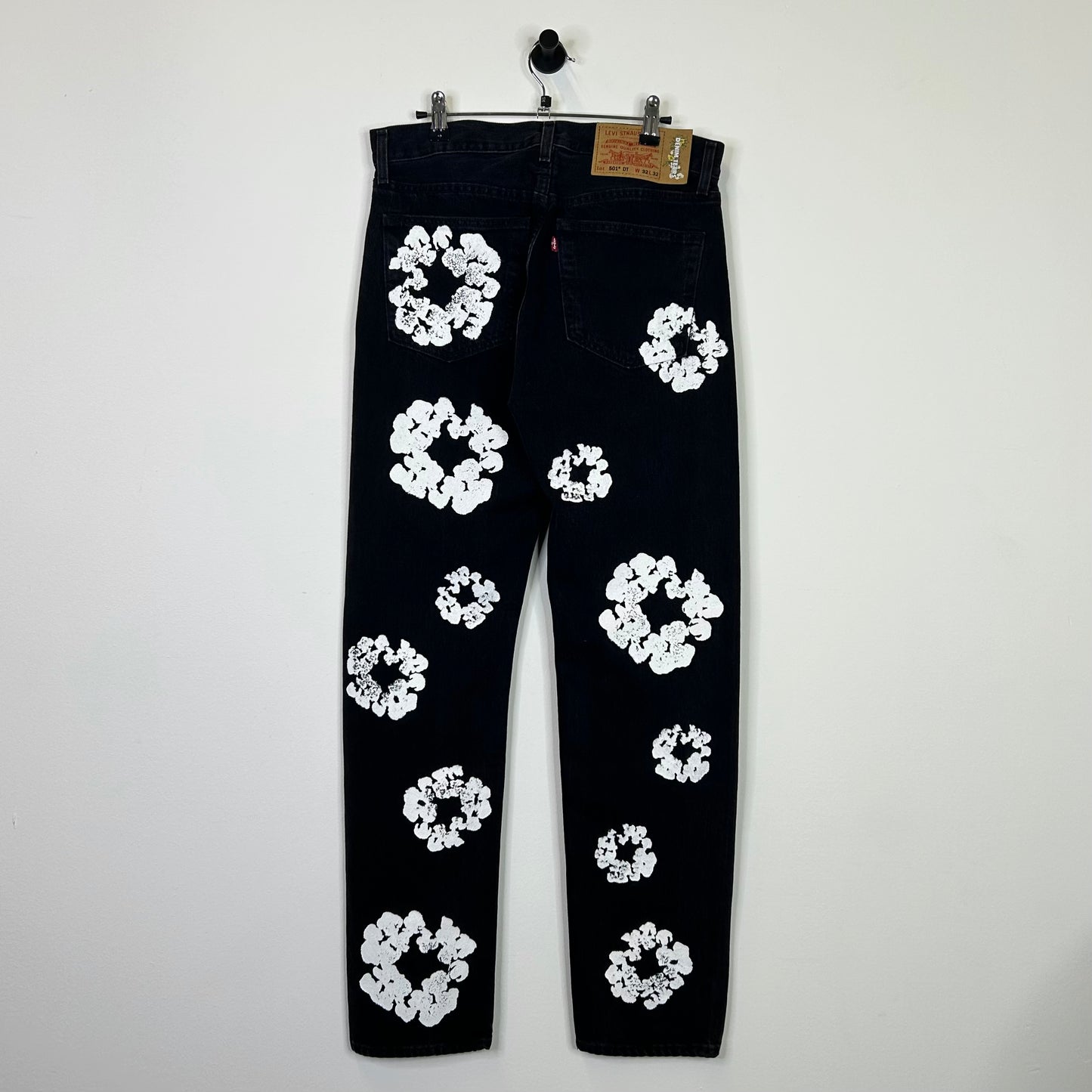 DENIM TEARS X LEVI PANT BLACK