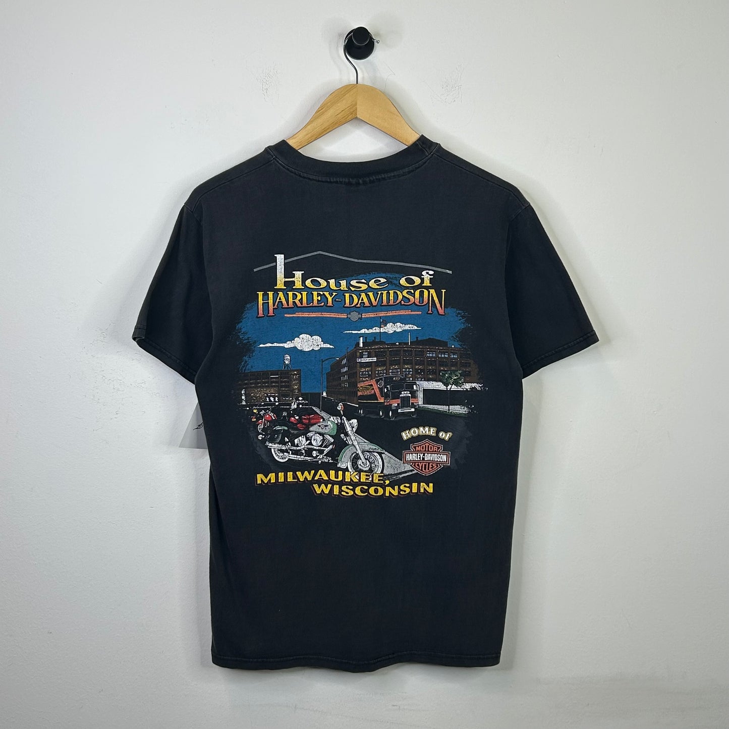 WELL TRAVELED HARLEY DAVIDSON TEE