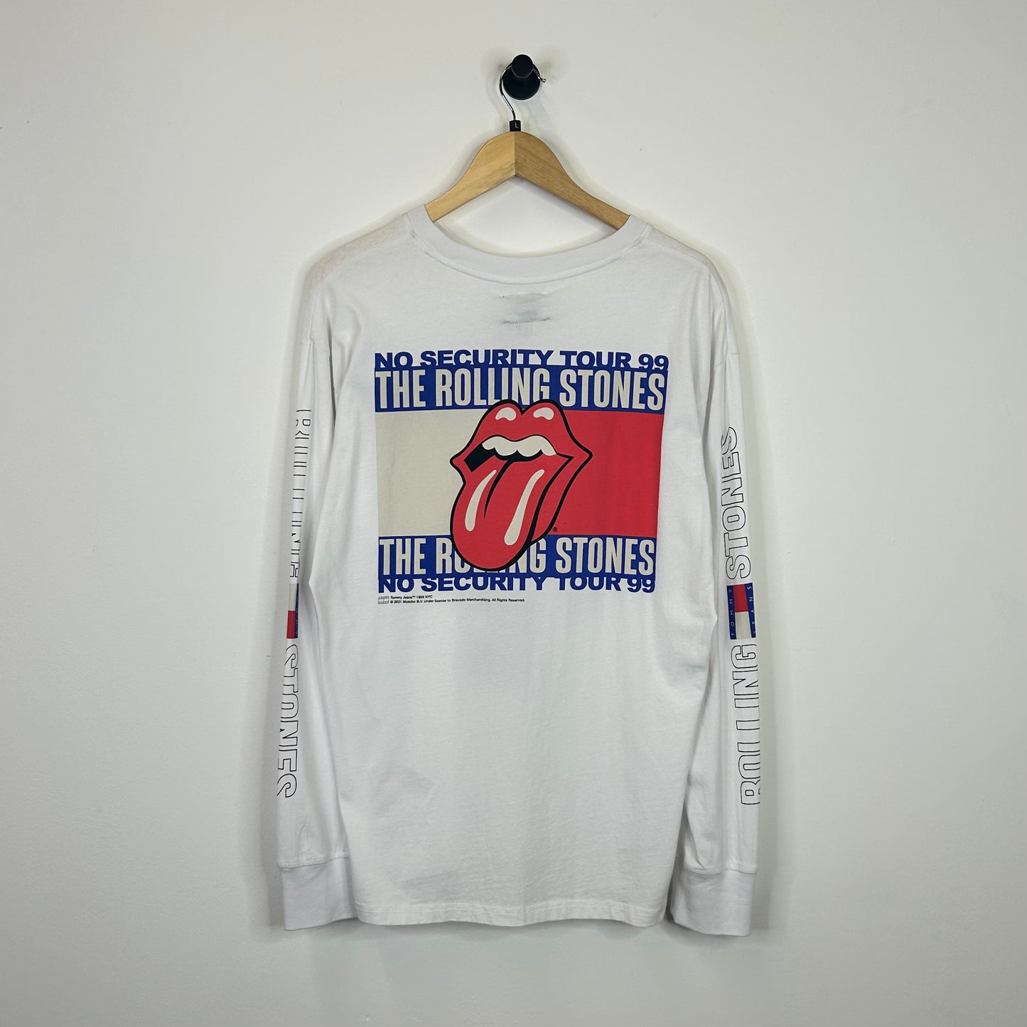 TOMMY JEANS ROLLING STONES NO SECURITY TOUR LONGSLEEVE