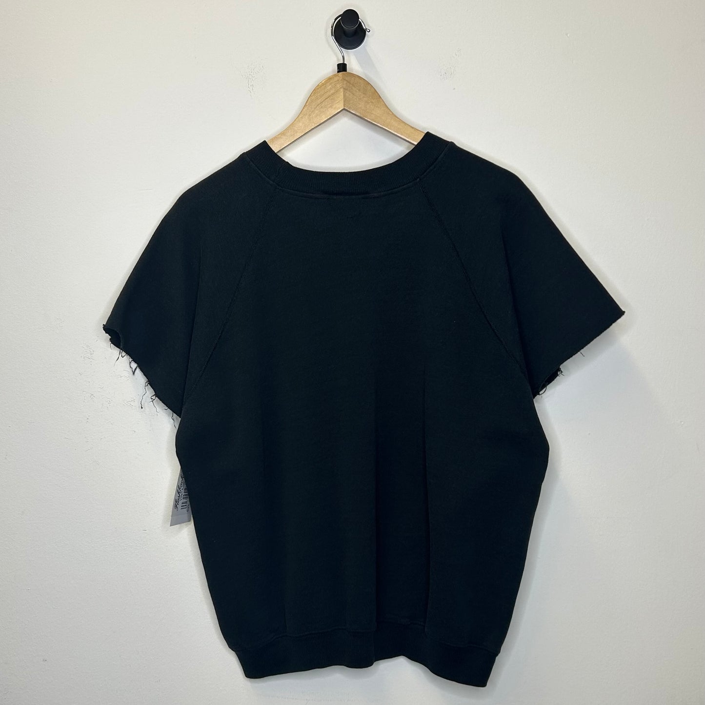 SHIT HAPPENS CUT SLEEVES TEE