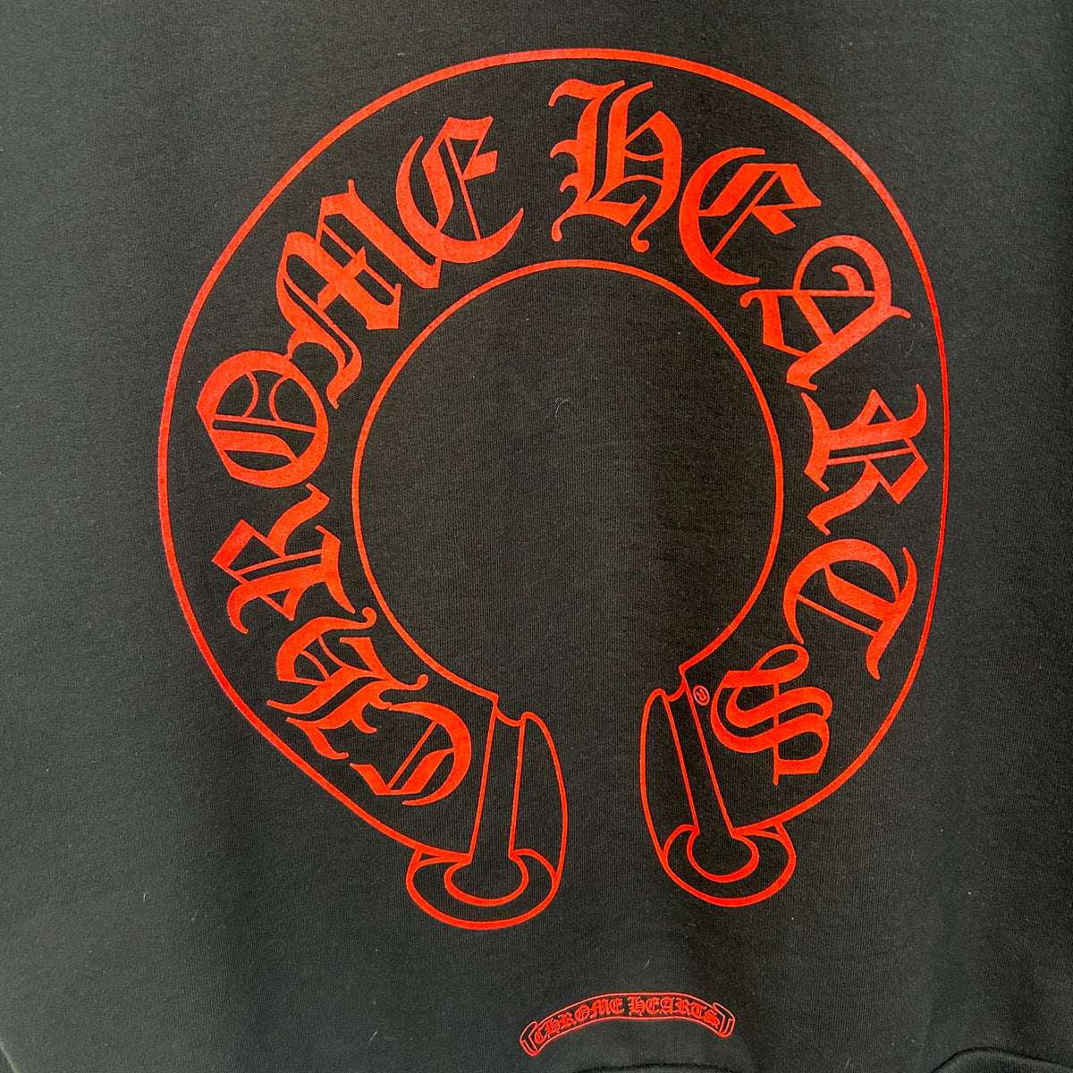 CHROME HEARTS RED AND BLACK HORSESHOE LOGO HOODIE