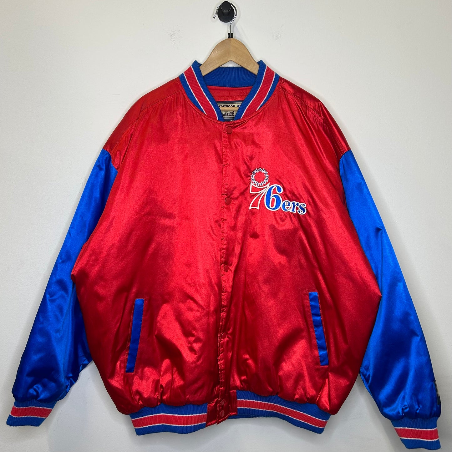 76ERS HARDWOOD CLASSICS BUTTON UP JACKET