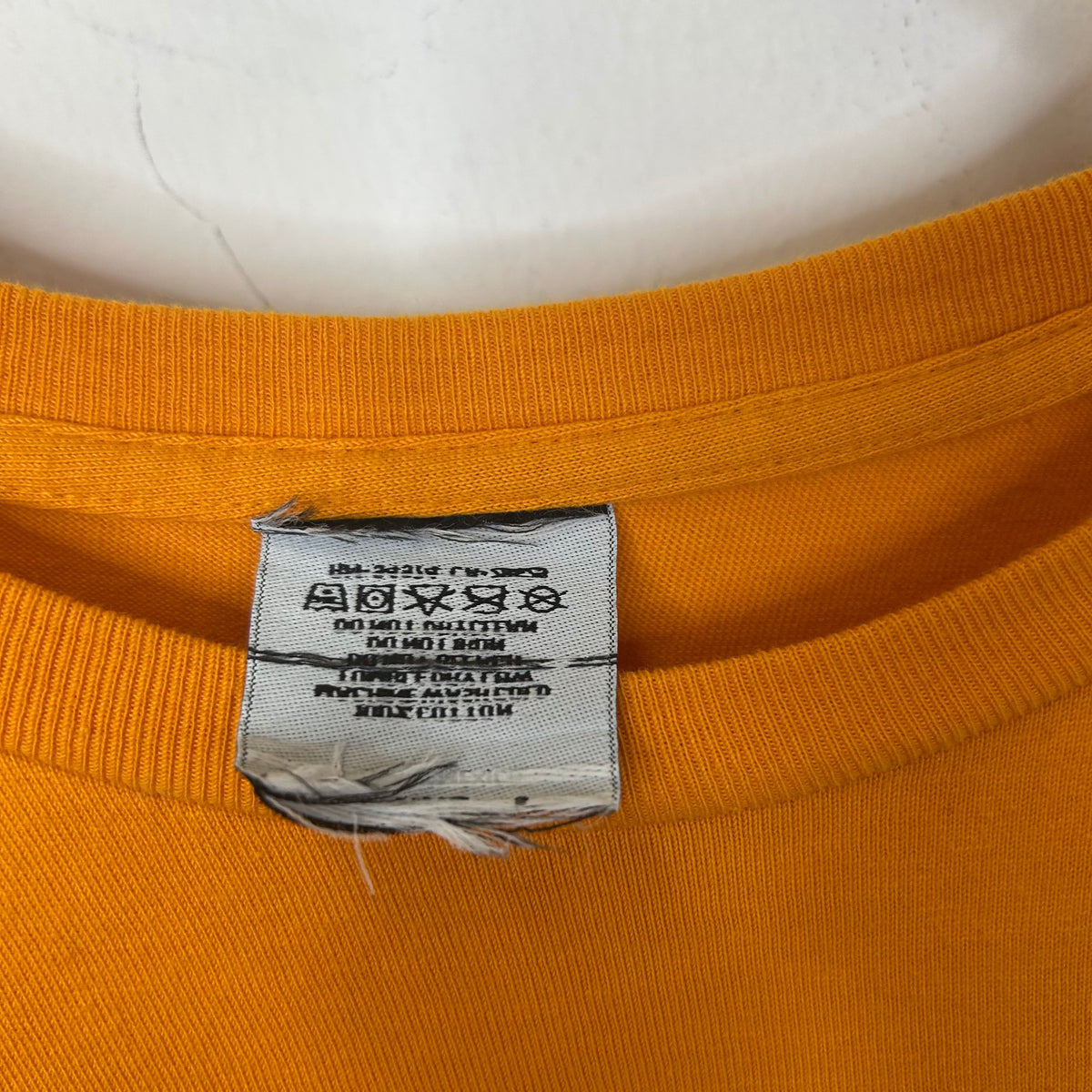 STUSSY SINGAPORE ORANGE TEE