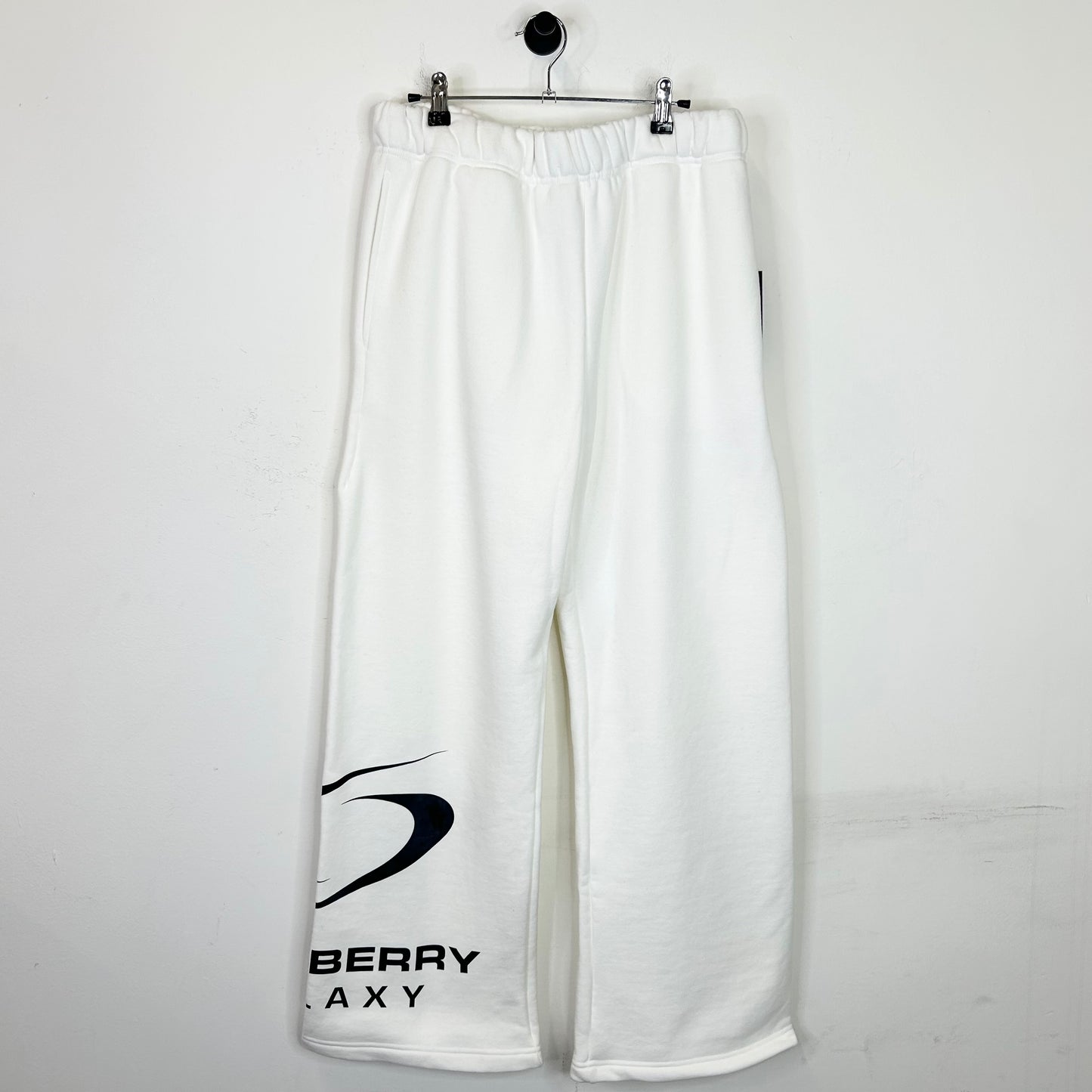 GV GALLERY RASPBERRY HILLS GALAXY SWEATPANTS