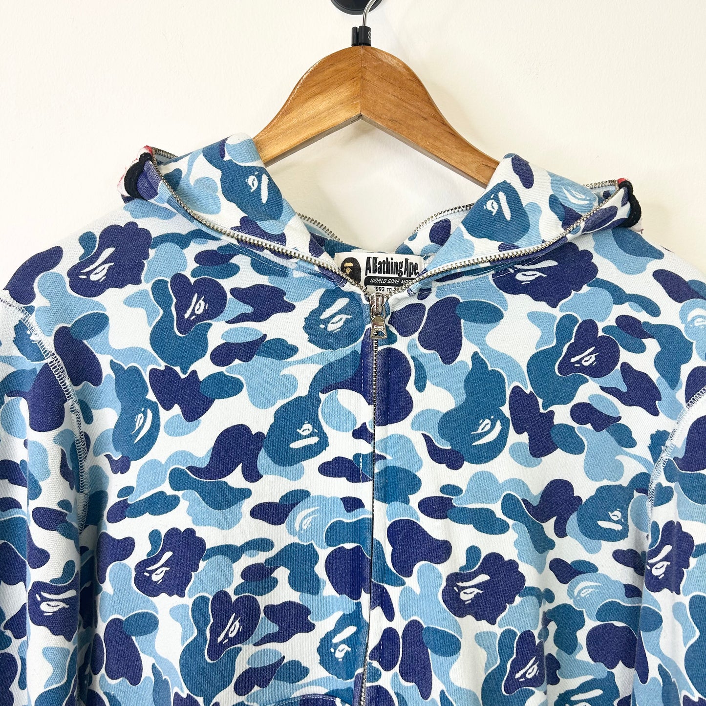 BAPE BLUE WHITE CAMO FULL ZIP