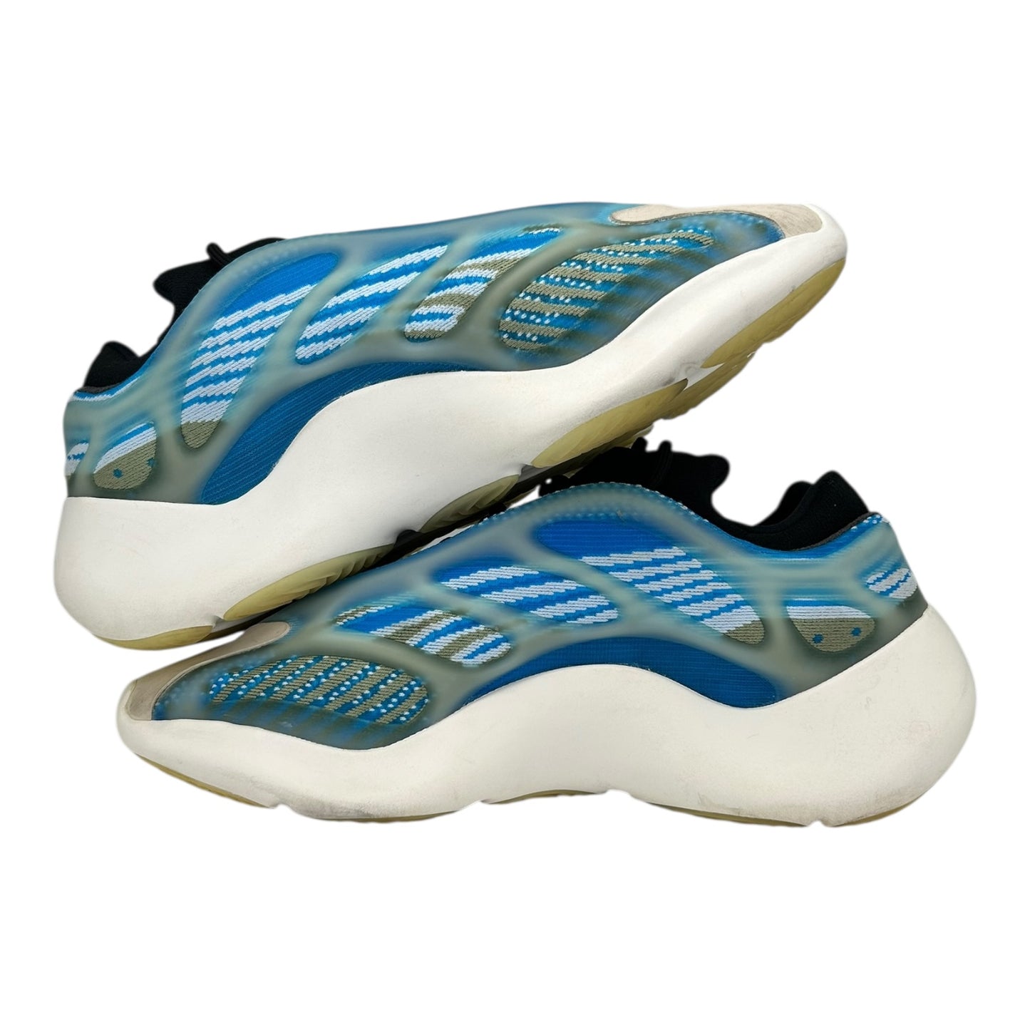 PREOWNED YEEZY 700 V3 ARZARETH