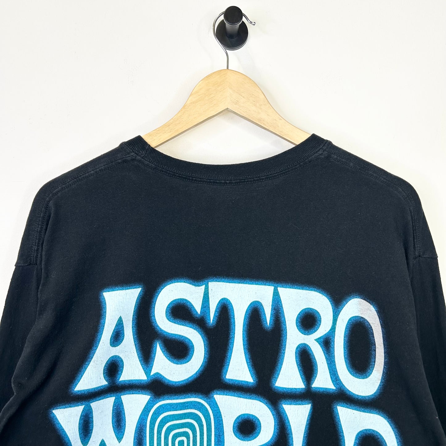 ASTRO WORLD TOUR WISH YOU WERE HERE HORSE LONG SLEEVE