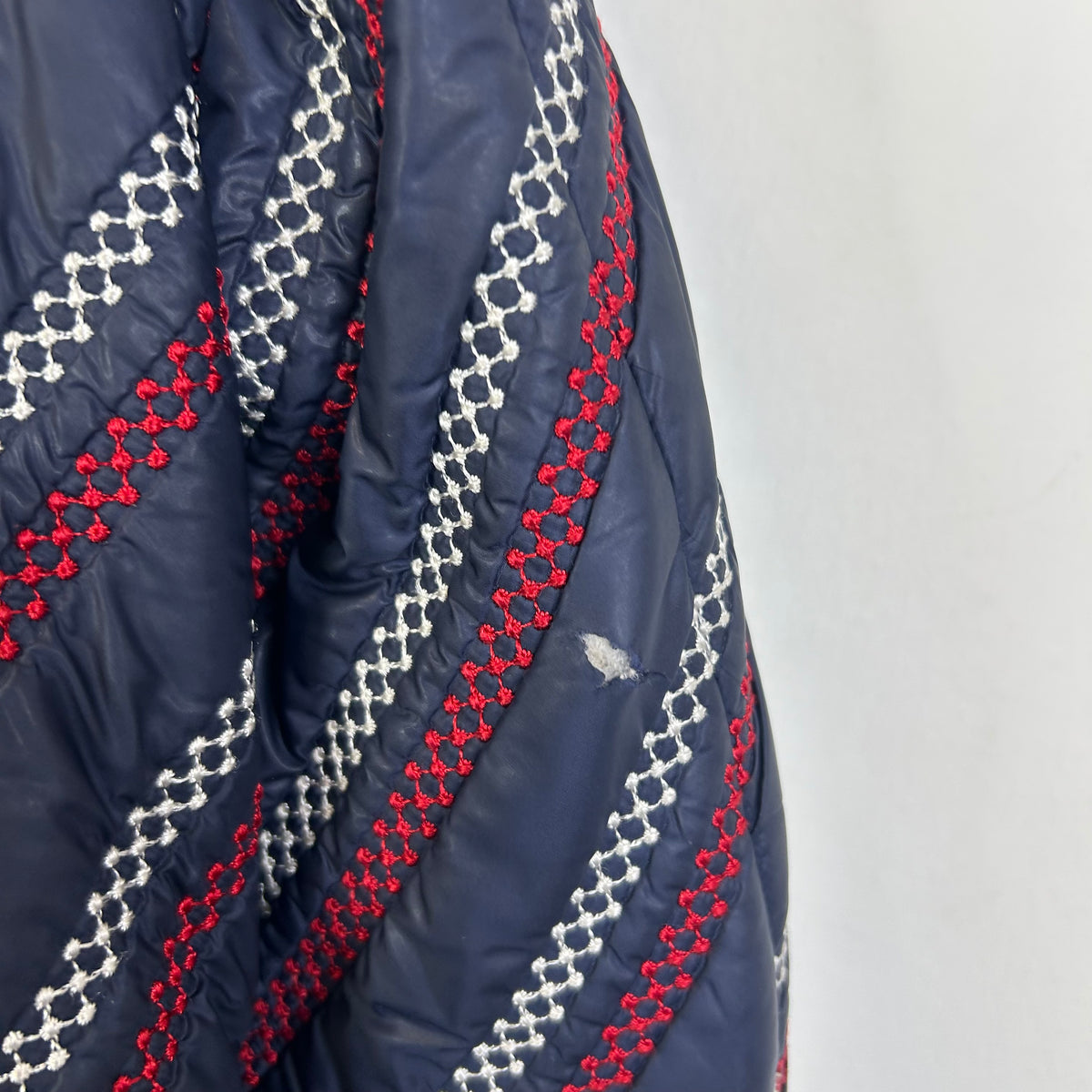 MONCLER GAMME BLEU QUILT JACKET