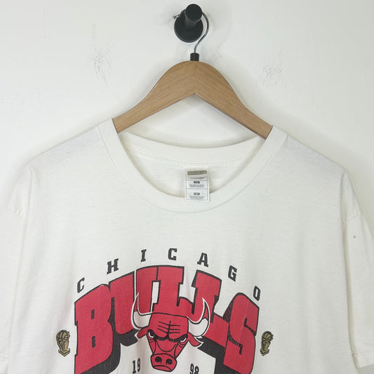 1998 SIX TIME NBA WORLD CHAMPIONS BULLS CHAMPS TEE